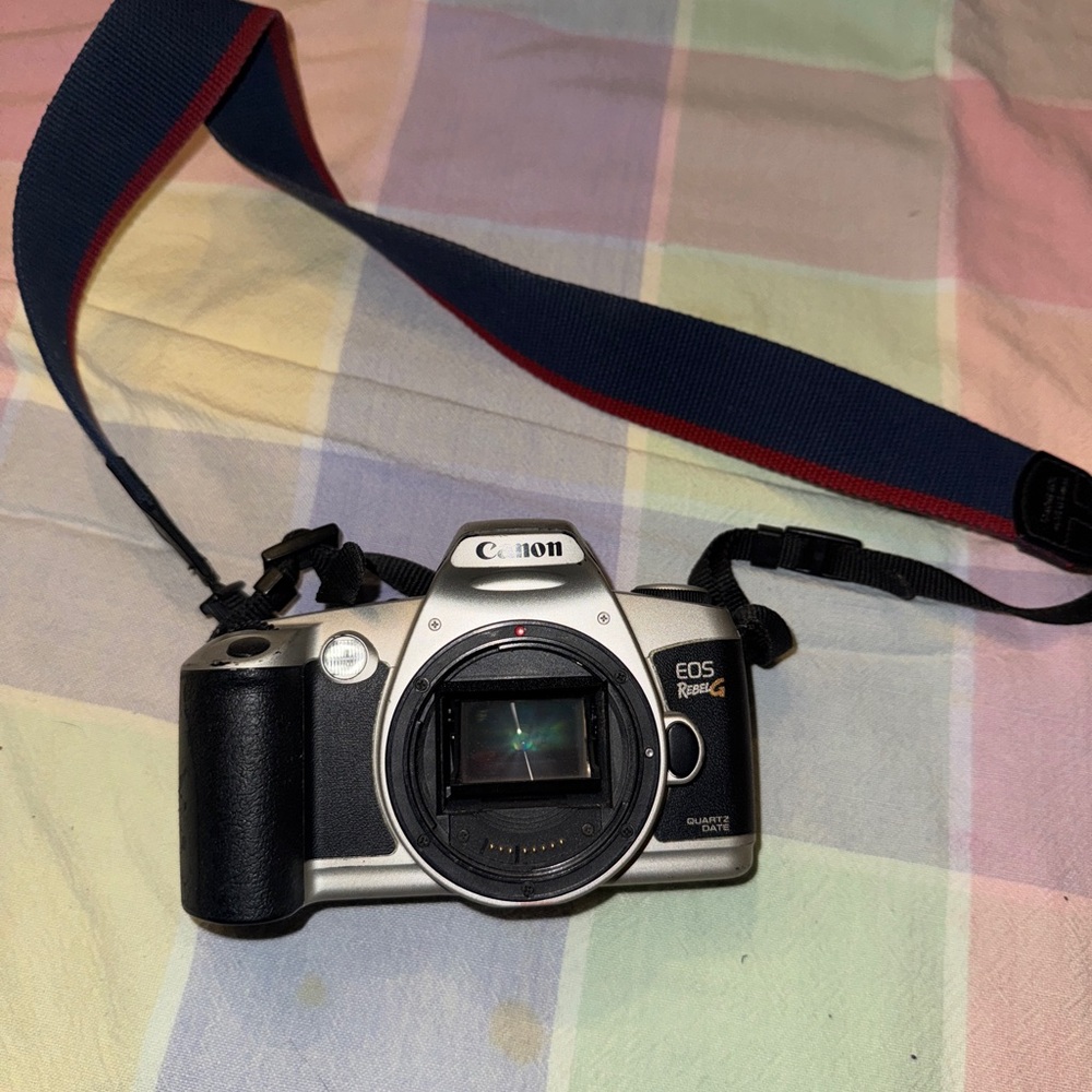 Canon Silver and Black Digital Camera with Ergonomic Design